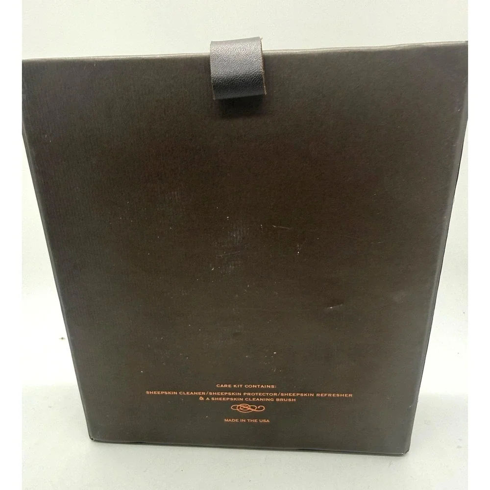 UGG Care Kit‎ Sheepskin Protector Freshener Cleaner/Conditioner & Brush